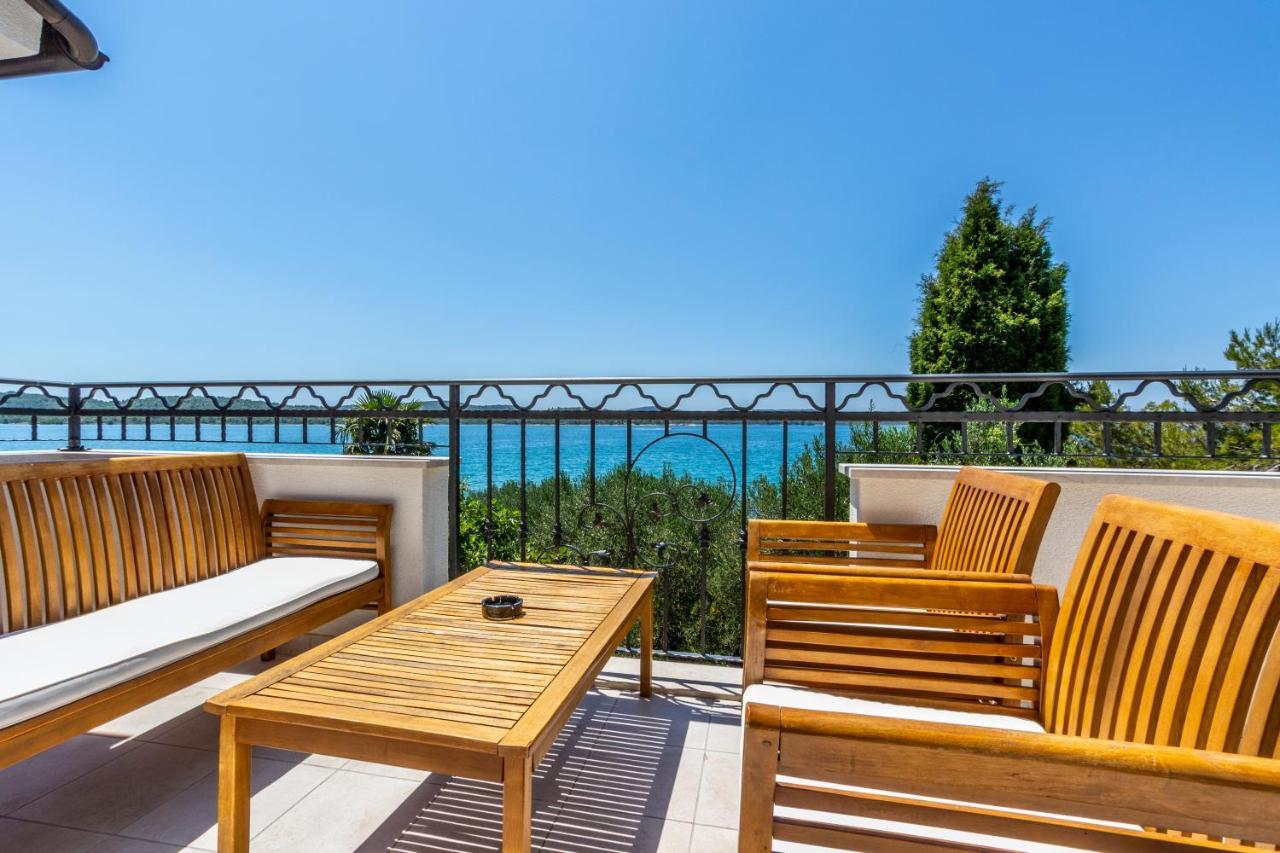 Apartments La Mirage Pirovac Dış mekan fotoğraf