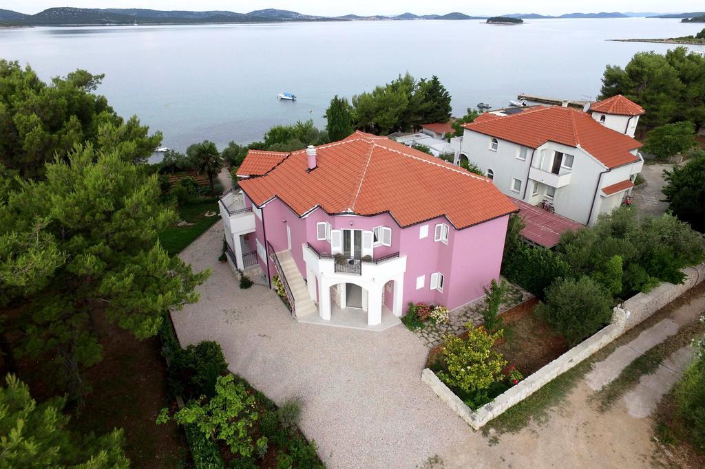 Apartments La Mirage Pirovac Dış mekan fotoğraf